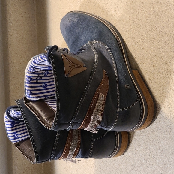 ID "Dare To Be..." Leather Boots - Picture 6 of 6